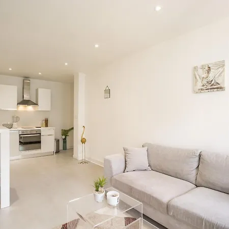 White Croco - Confort & Appartement Troyes